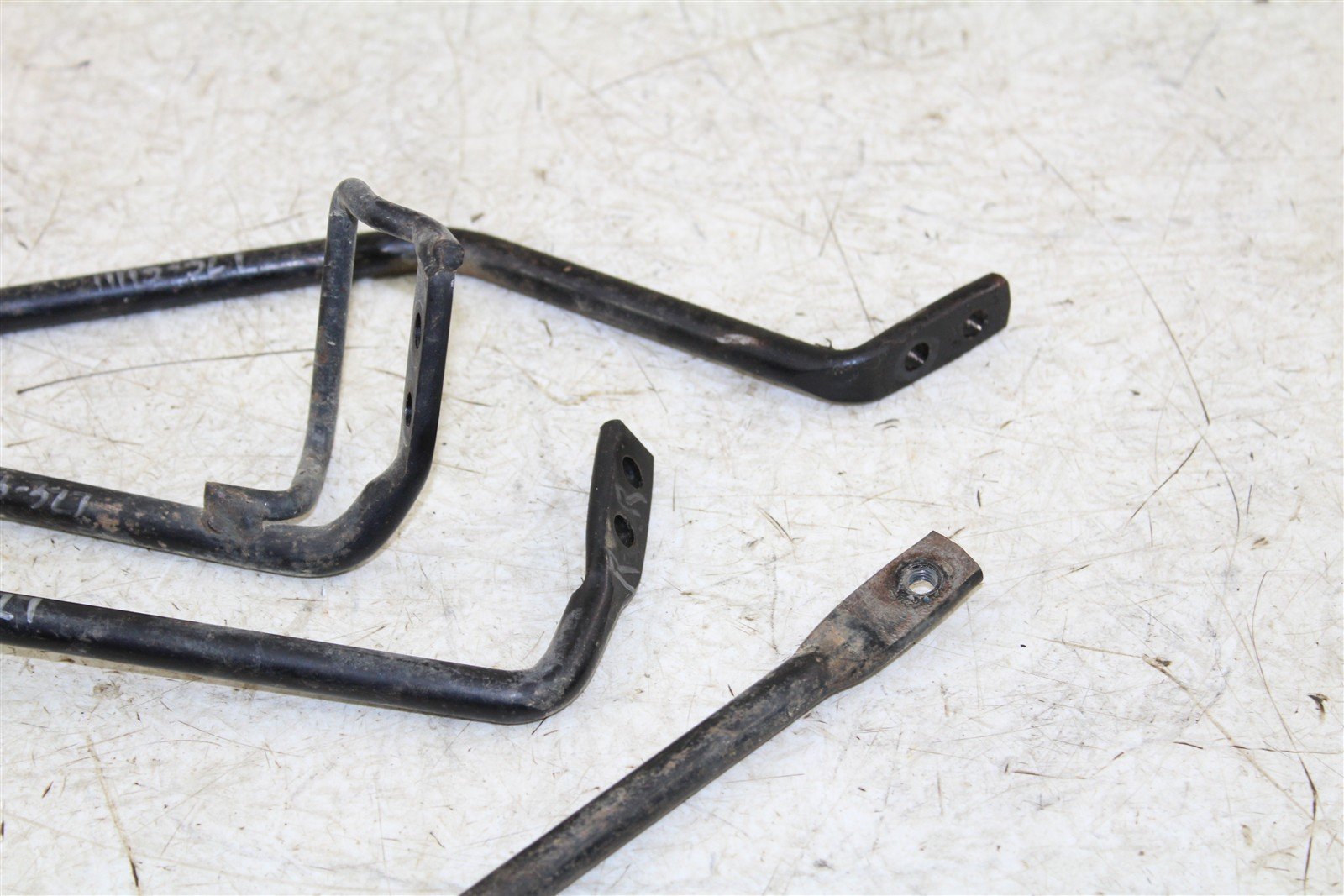 1988 Honda Fourtrax 300 4x4 Fender Supports Mounts Brackets 11113