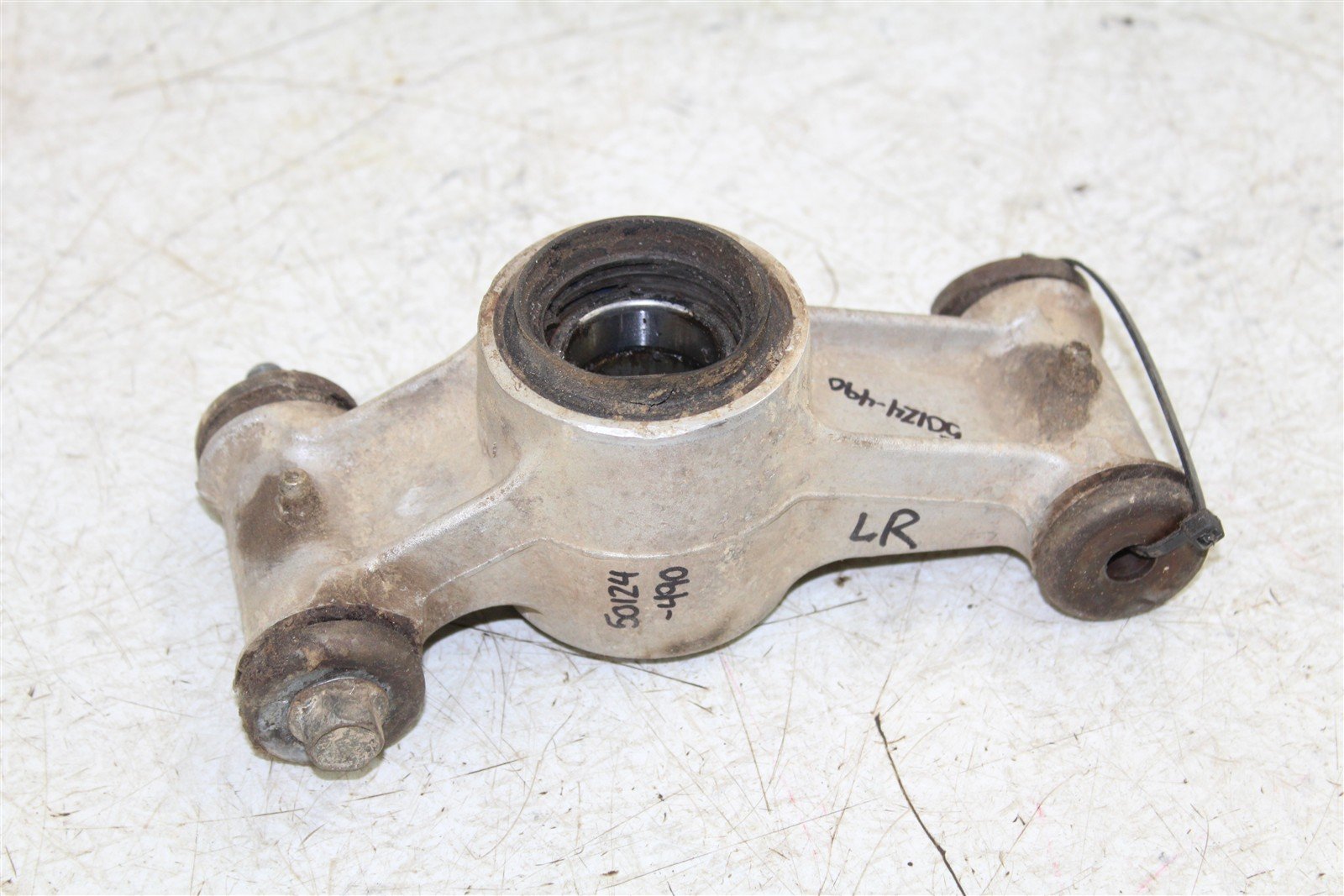2002 Yamaha Grizzly 660 4x4 Rear Knuckle Control Arm Mount Left Right 50124