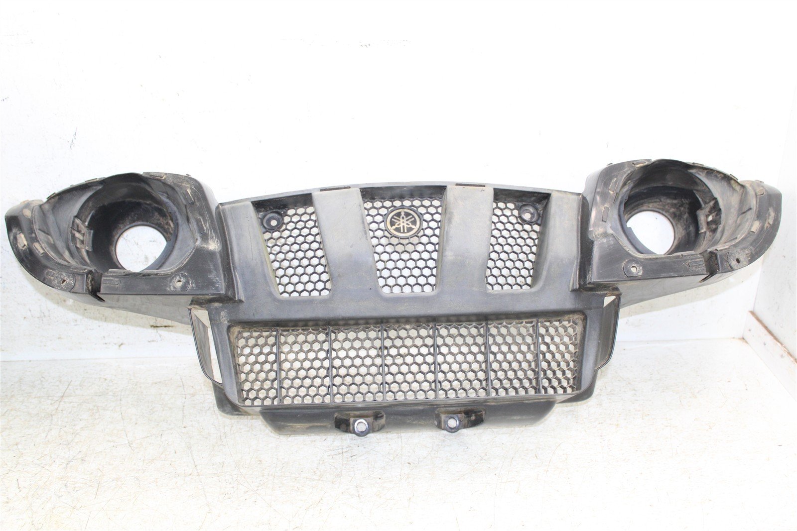 2002 Yamaha Grizzly 660 4x4 Front Bumper Grille Radiator Guard Plastic 50124