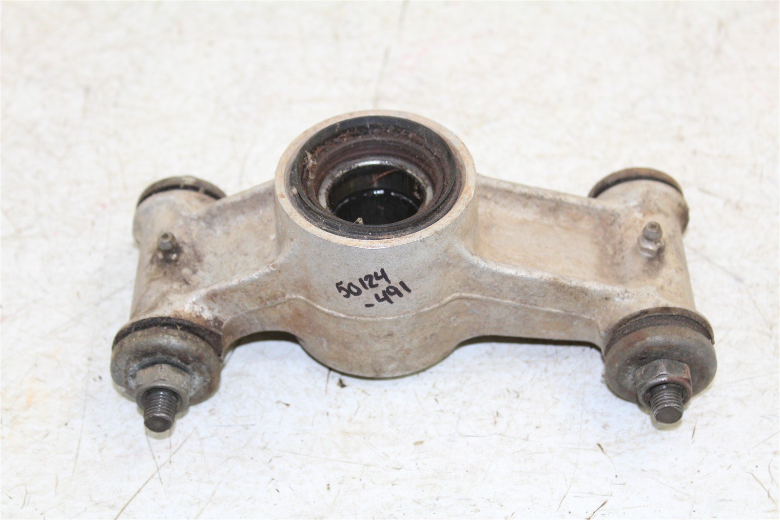 2002 Yamaha Grizzly 660 4x4 Rear Knuckle Control Arm Mount Left Right 50124