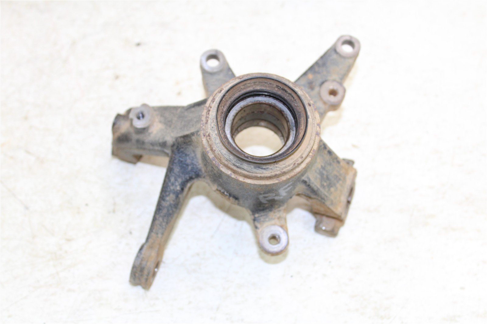 2002 Yamaha Grizzly 660 4x4 Front Right Knuckle Control Arm Mount 50124