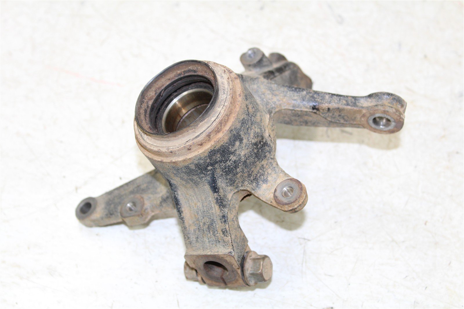 2002 Yamaha Grizzly 660 4x4 Front Left Knuckle Control Arm Mount 50124
