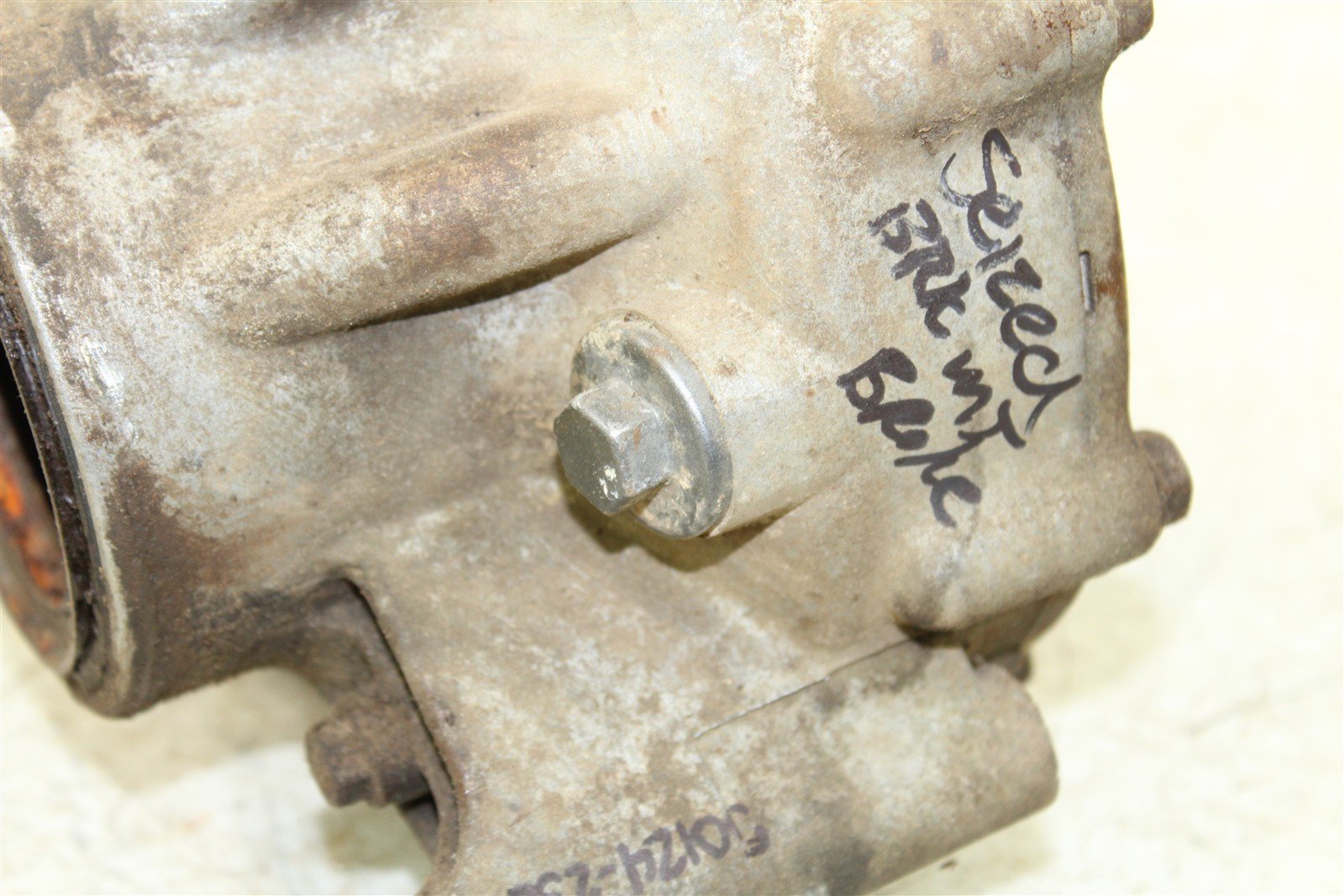 2002 Yamaha Grizzly 660 4x4 Rear Differential FOR PARTS 50124