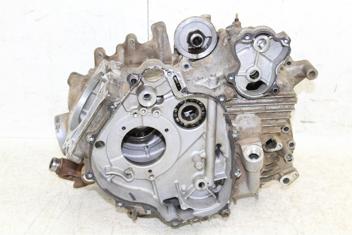 2002 Yamaha Grizzly 660 4x4 Engine Cases Crankcase Left Right 50124