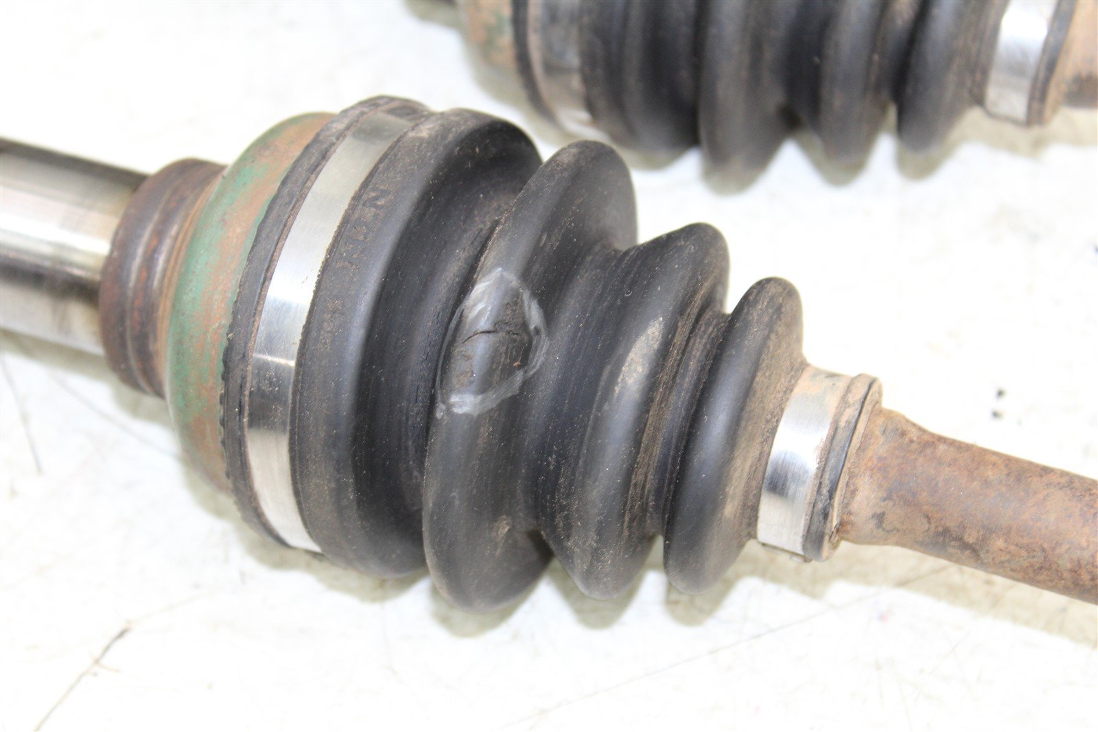 2002 Yamaha Grizzly 660 4x4 Front CV Axles Boot Straight 50124