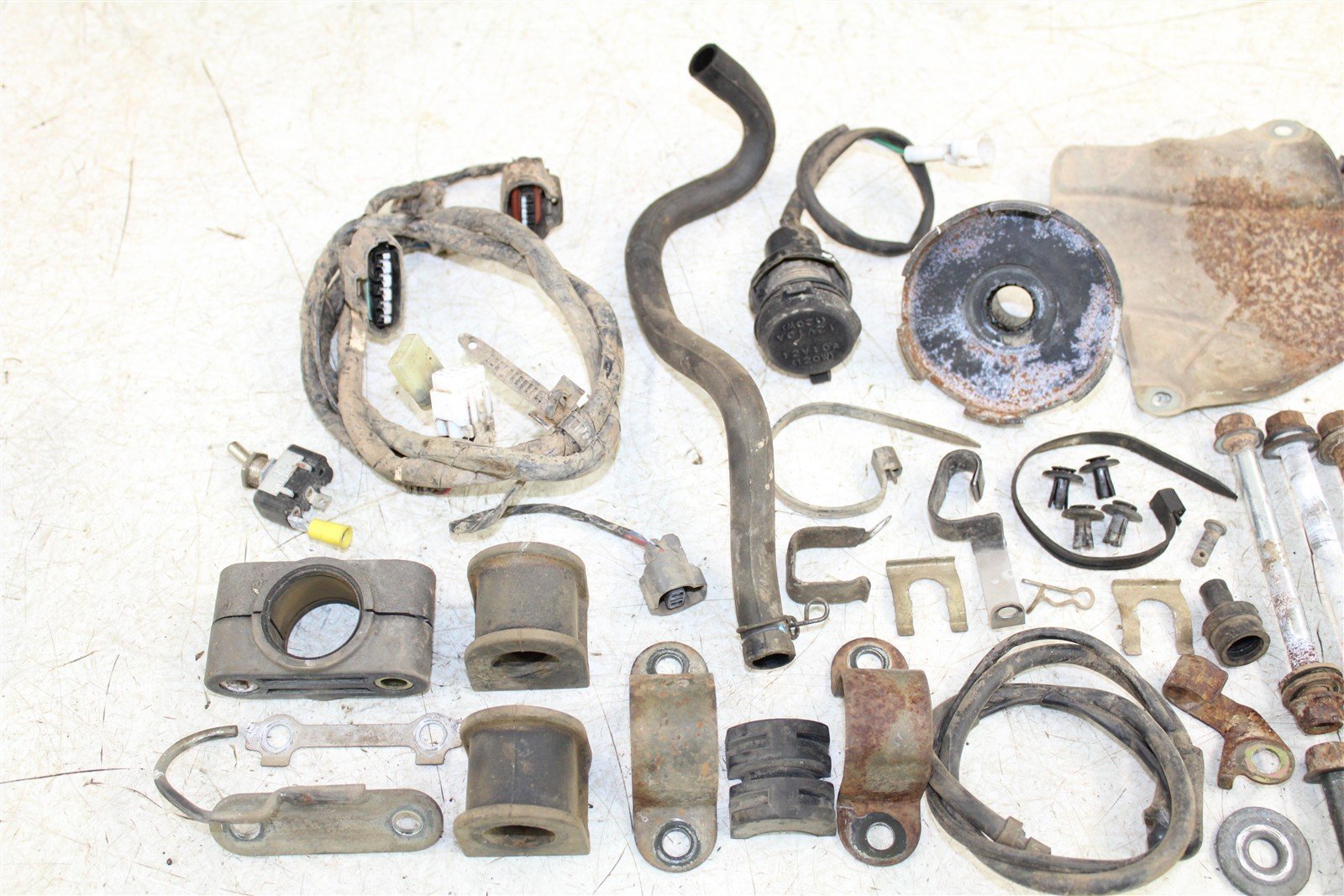 2002 Yamaha Grizzly 660 4x4 Chassis Bolt Kit Hardware Wire Mount 50124