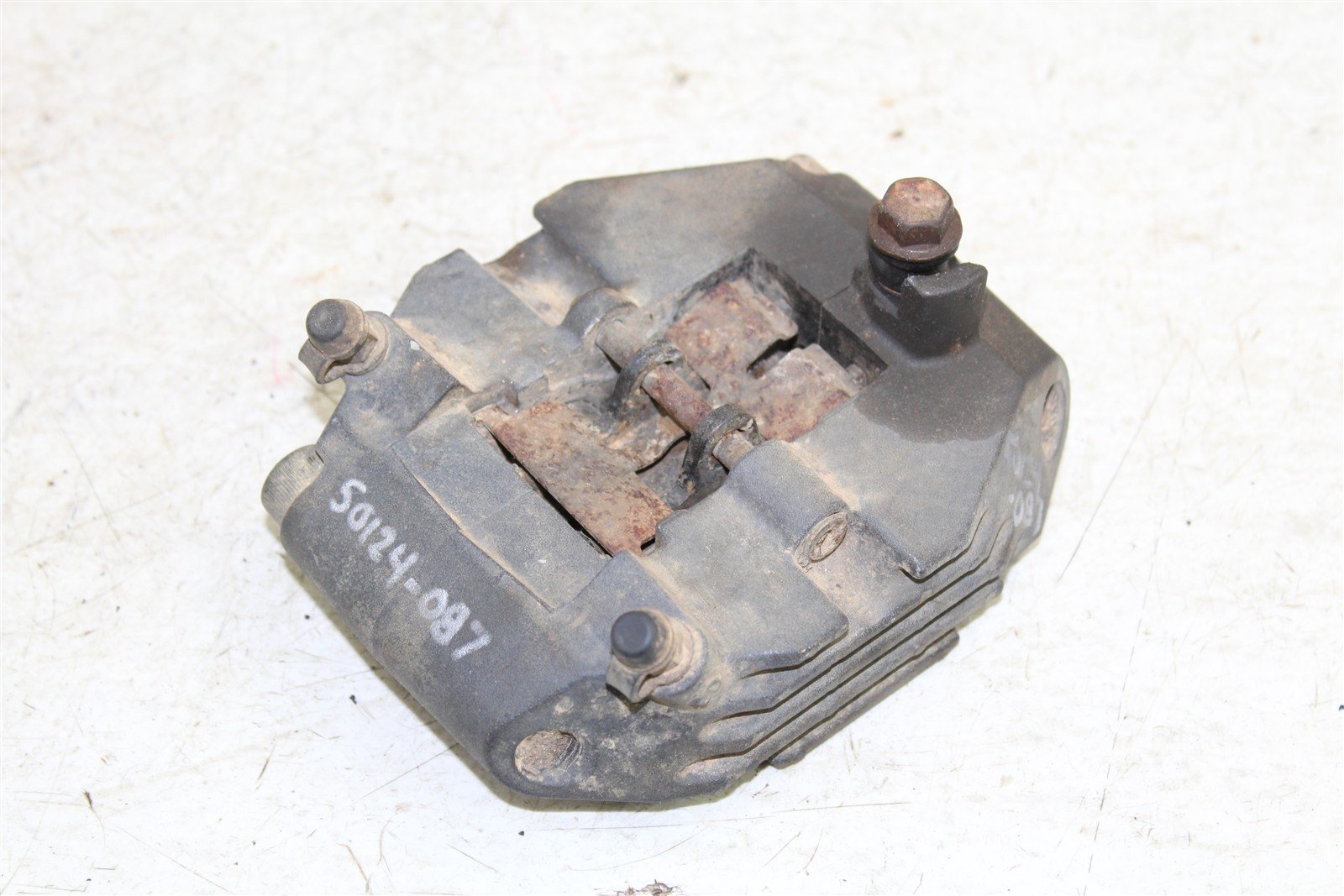 2002 Yamaha Grizzly 660 4x4 Rear Brake Caliper 50124