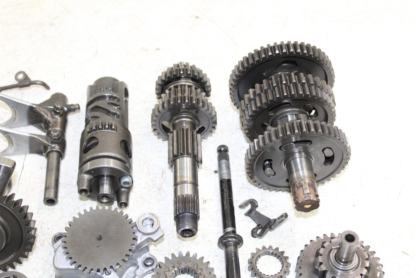 2004 Honda TRX 300EX Transmission Gears Shift Shaft Forks Drum 11114