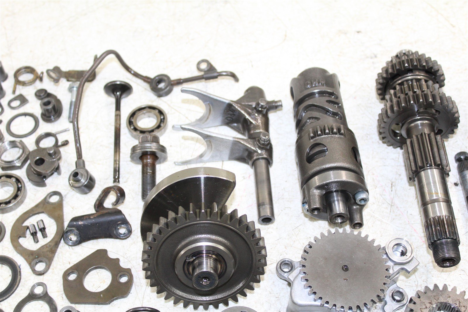 2004 Honda TRX 300EX Transmission Gears Shift Shaft Forks Drum 11114