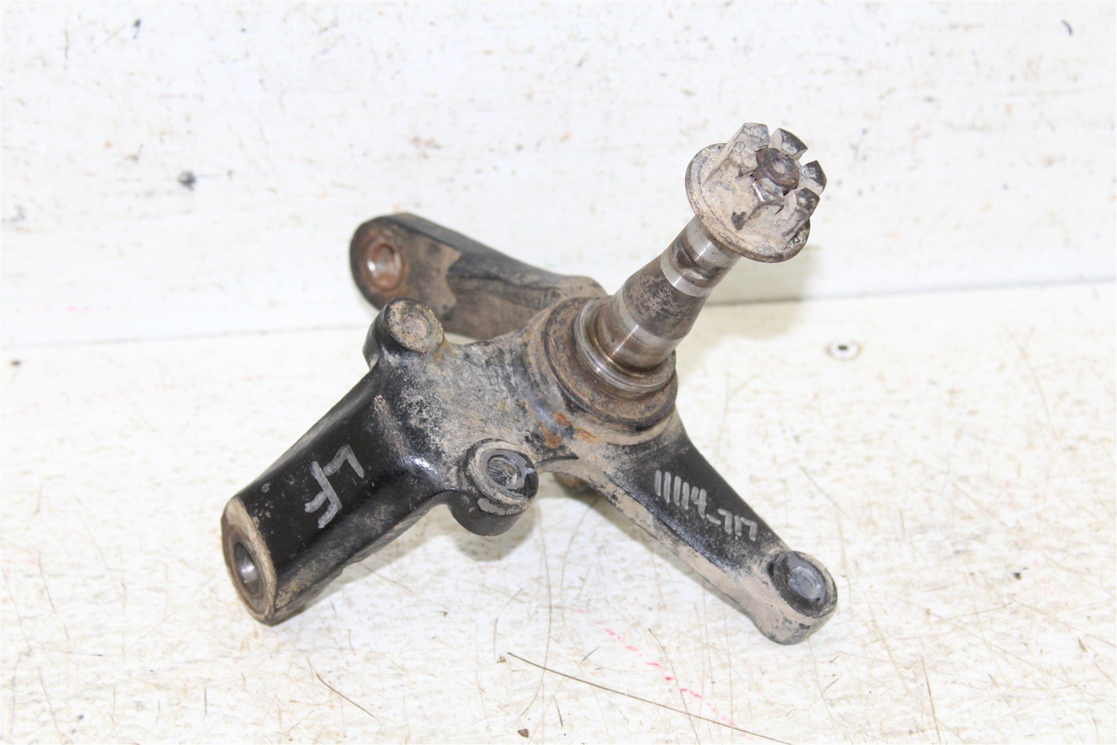 2004 Honda TRX 300EX Front Left Spindle Knuckle 11114