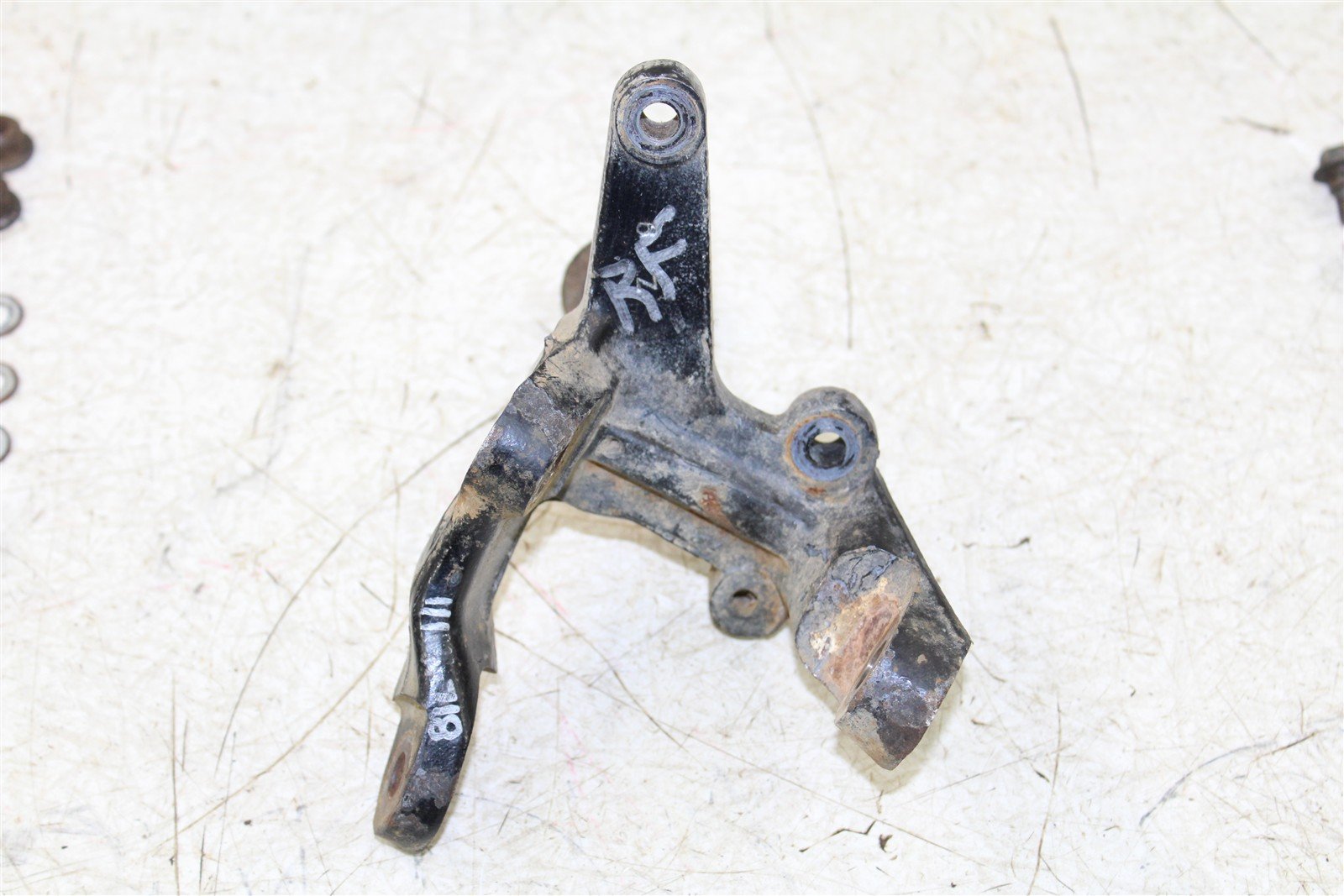 2004 Honda TRX 300EX Front Right Spindle Knuckle 11114