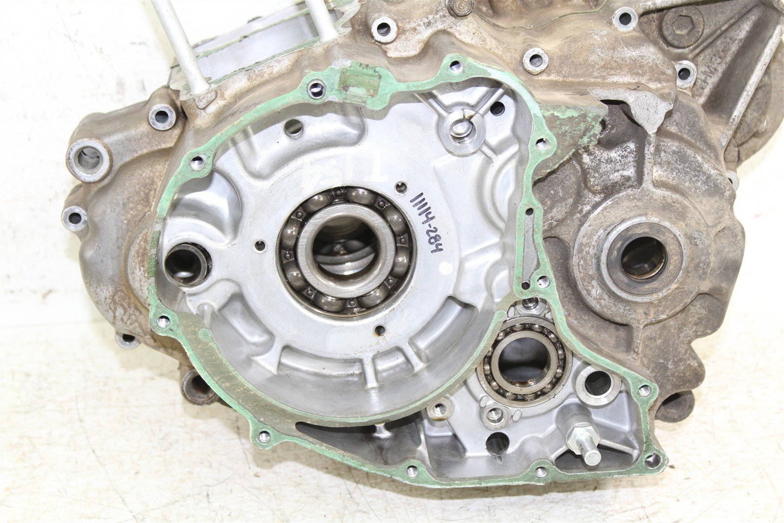 2004 Honda TRX 300EX Engine Cases Crankcase Left Right 11114