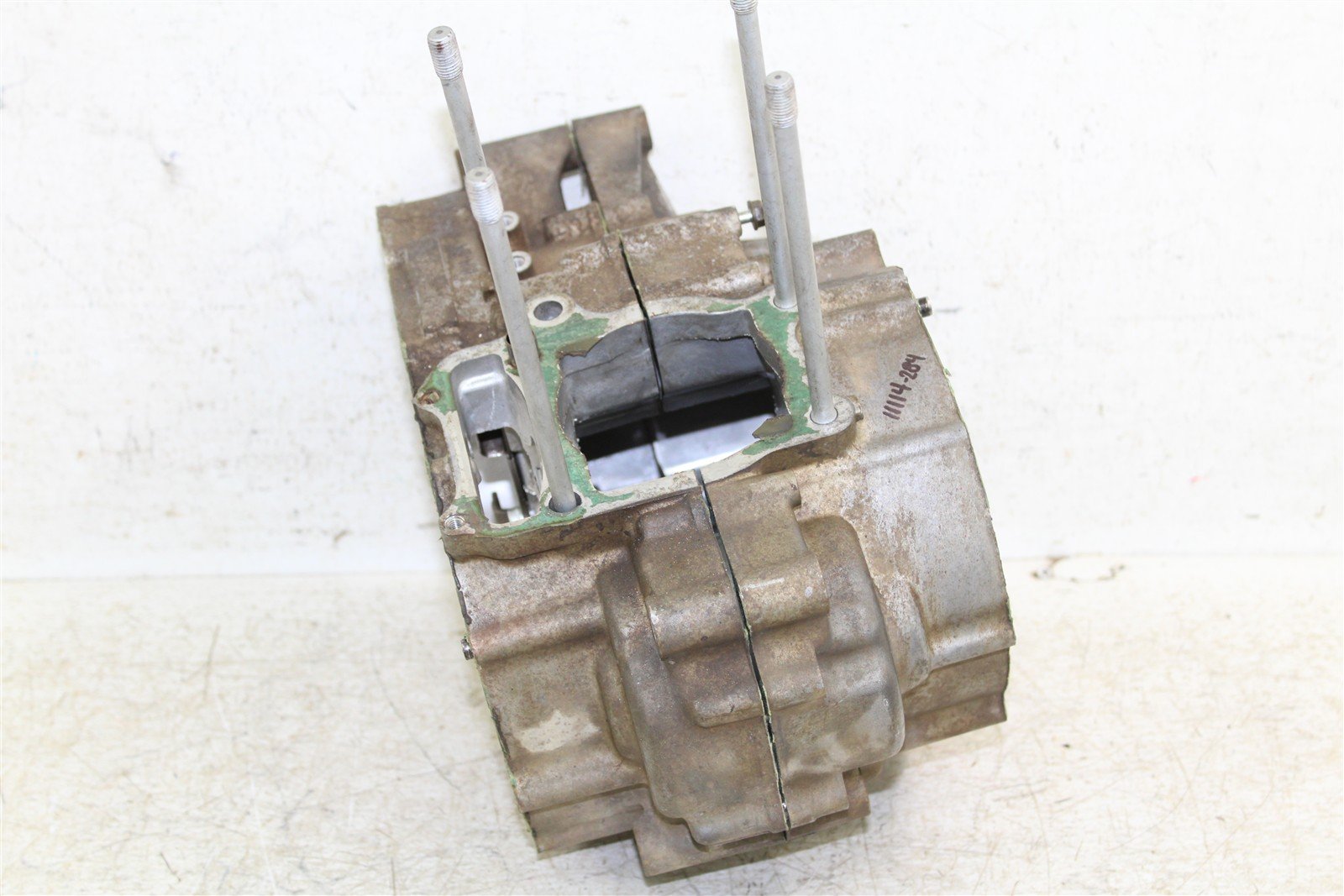 2004 Honda TRX 300EX Engine Cases Crankcase Left Right 11114