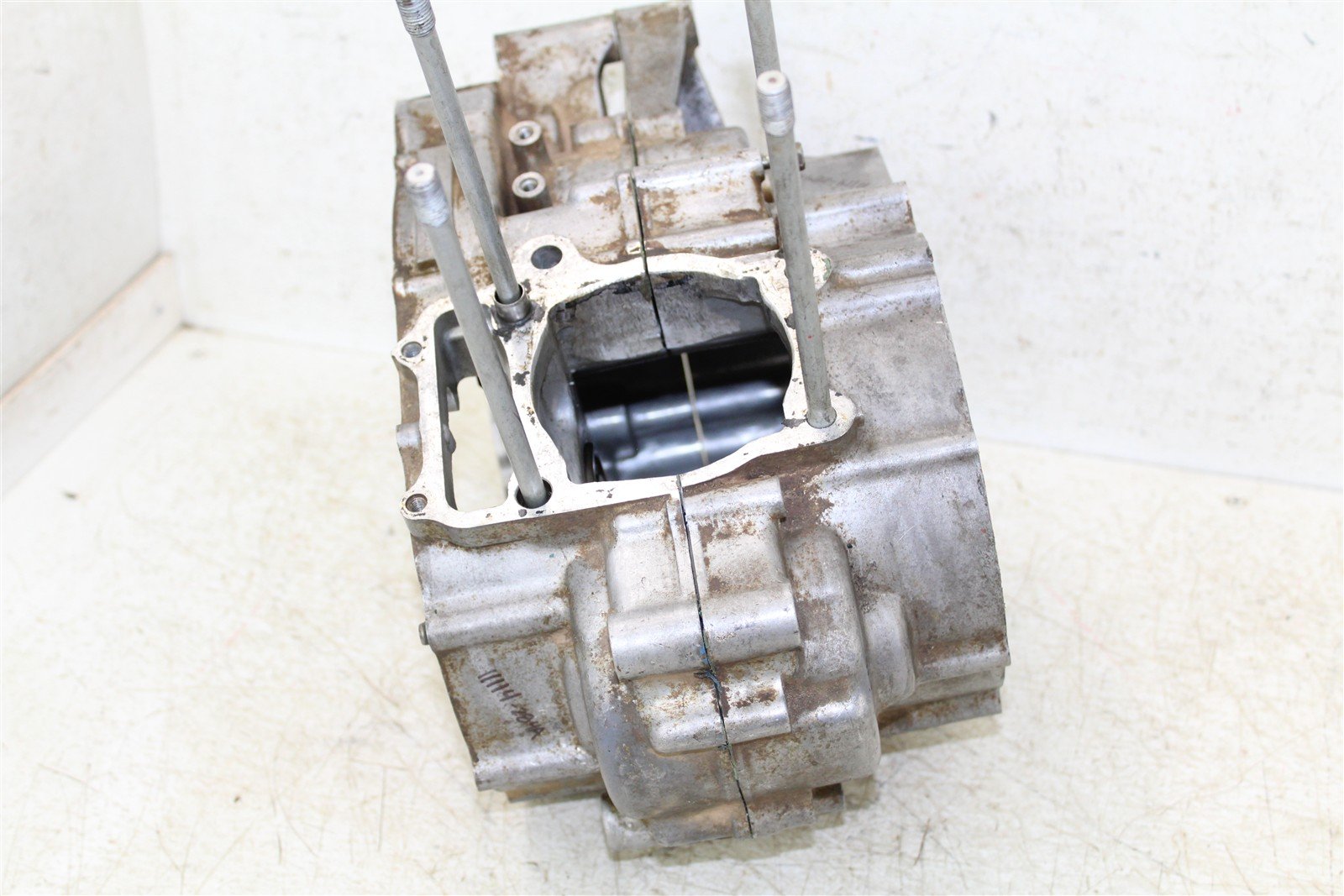 2004 Honda TRX 300EX Engine Cases Crankcase Left Right 11114