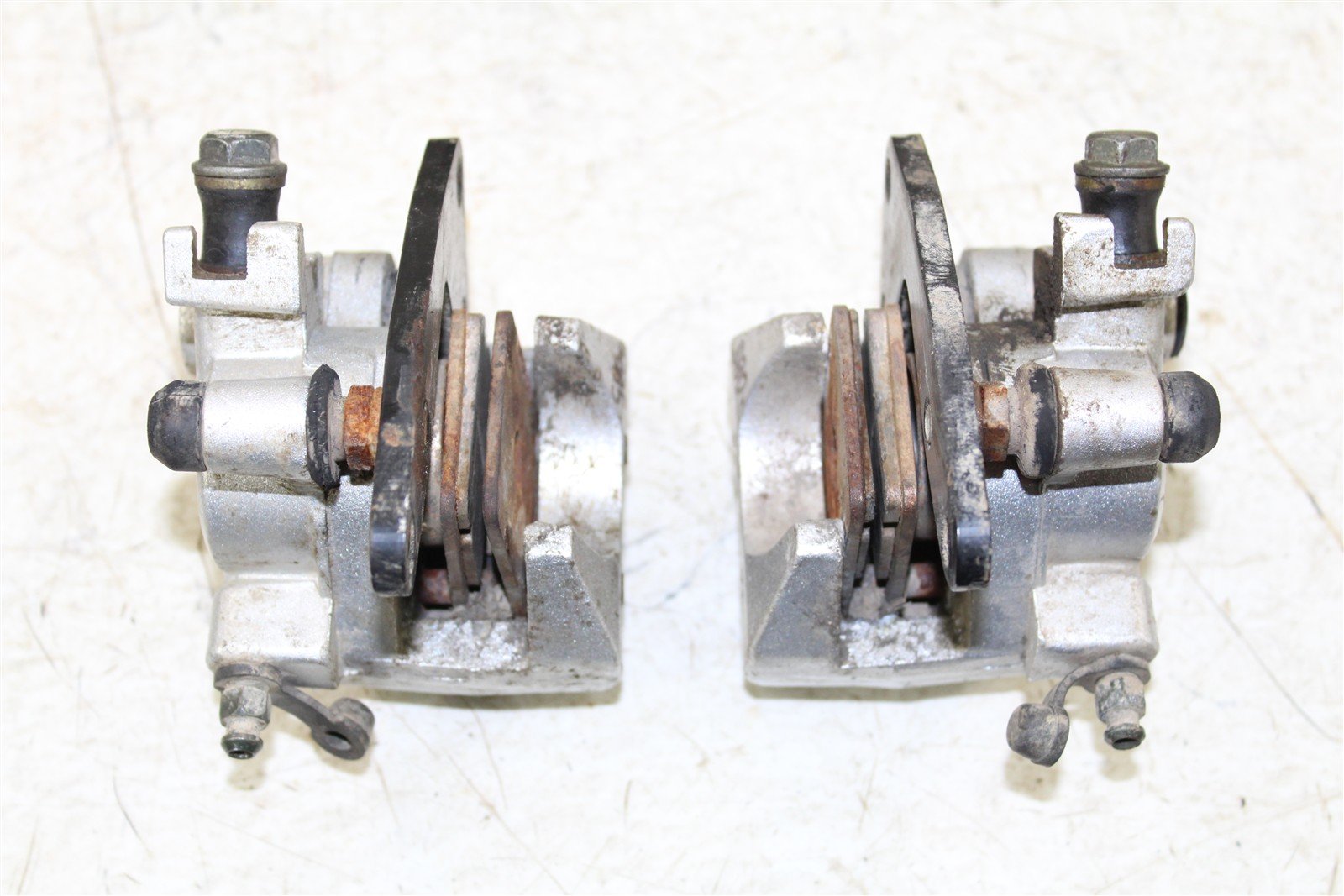 2004 Honda TRX 300EX Front Brake Calipers Set Left Right 11114