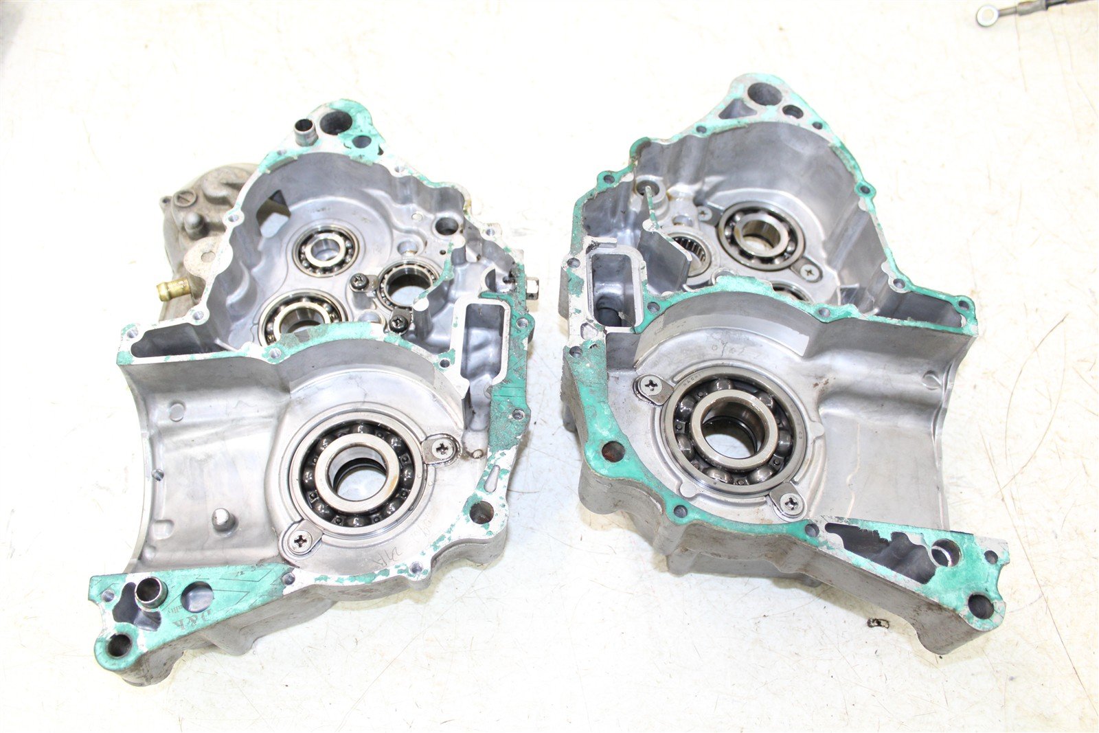 2009 Suzuki RMZ 450 Engine Cases Crankcase Motor Left Right 46039
