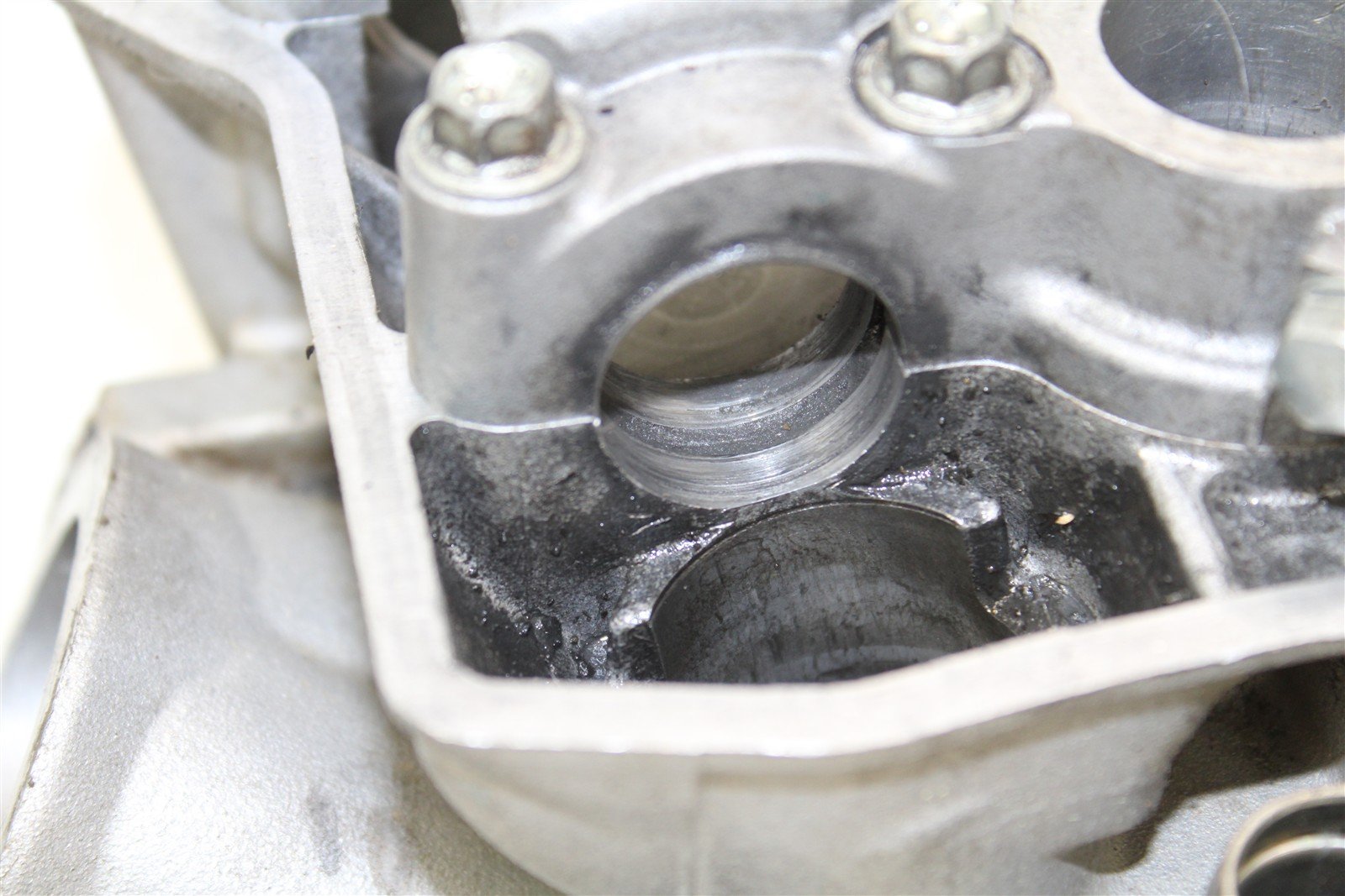 2009 Suzuki RMZ 450 Cylinder Head Valve Cover CORE 46039