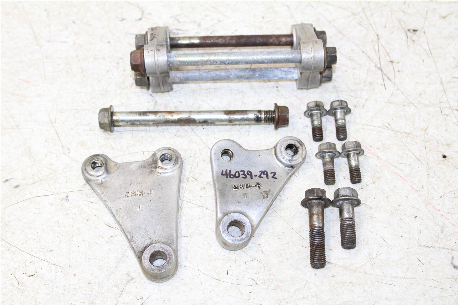 2009 Suzuki RMZ 450 Motor Mounts Engine Brackets Hardware 46039