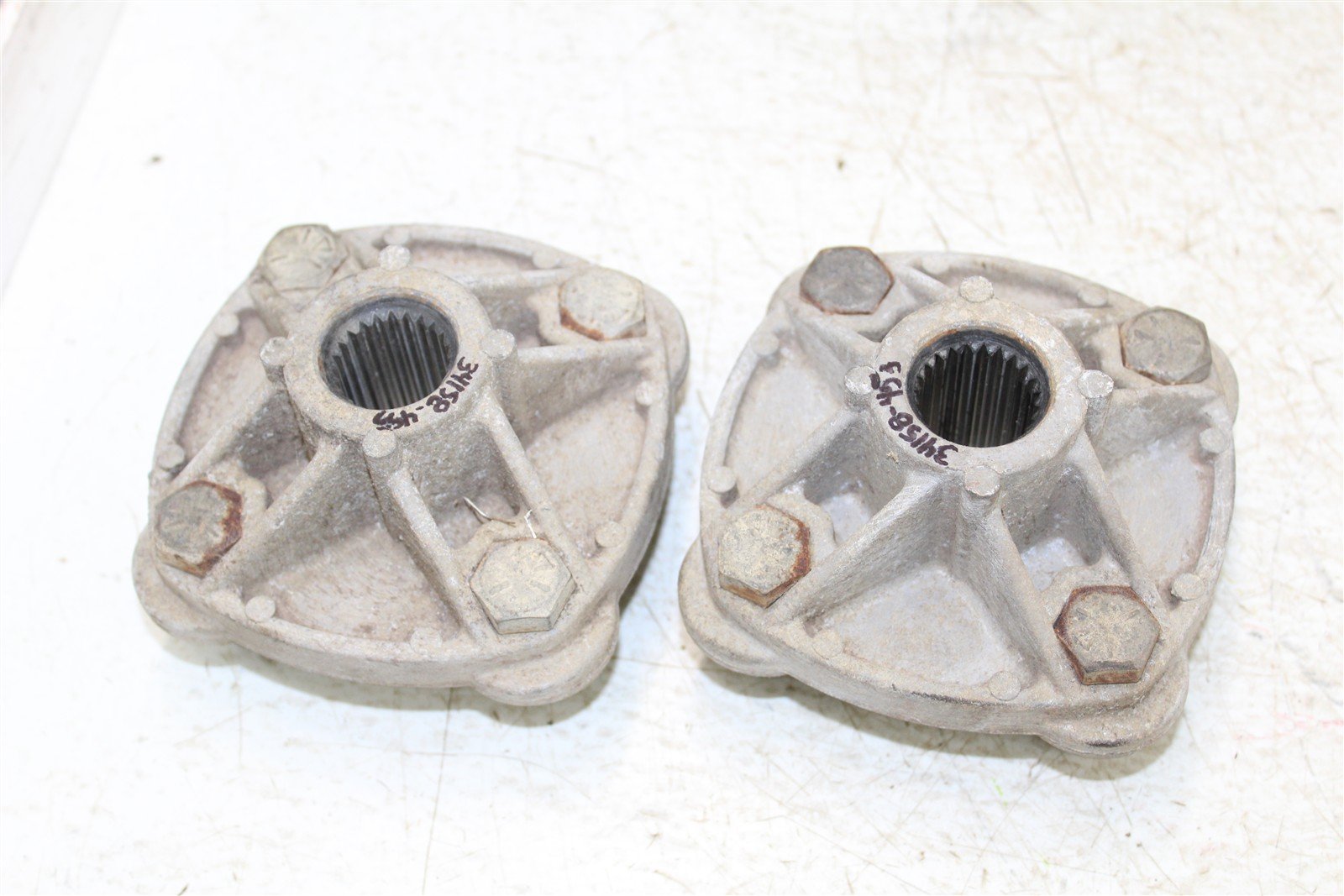 1994 Polaris Sport 400L Rear Hubs Wheel Mounts 34158