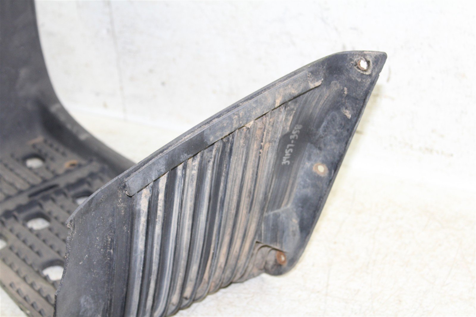 1999 Polaris Magnum 500 4x4 Left Foot Well Rest 34157