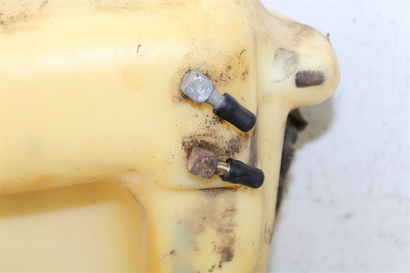1999 Polaris Magnum 500 4x4 Gas Fuel Tank 34157
