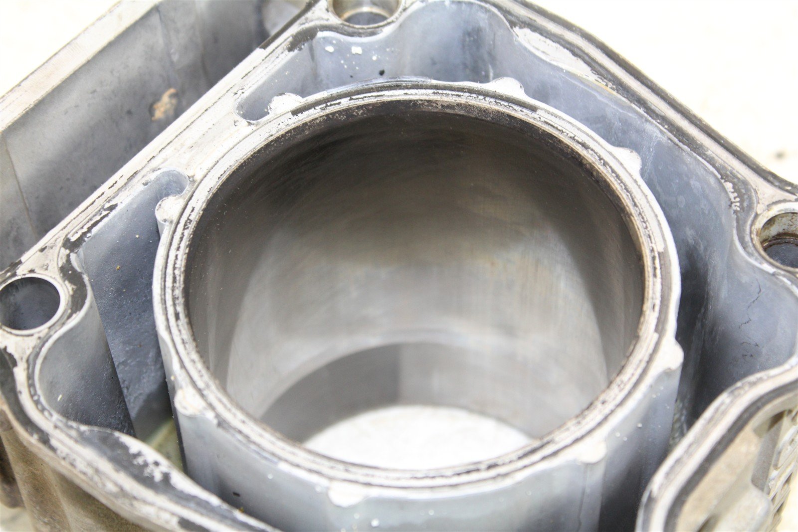 1999 Polaris Magnum 500 4x4 Engine Cylinder Jug w/ Piston 34157
