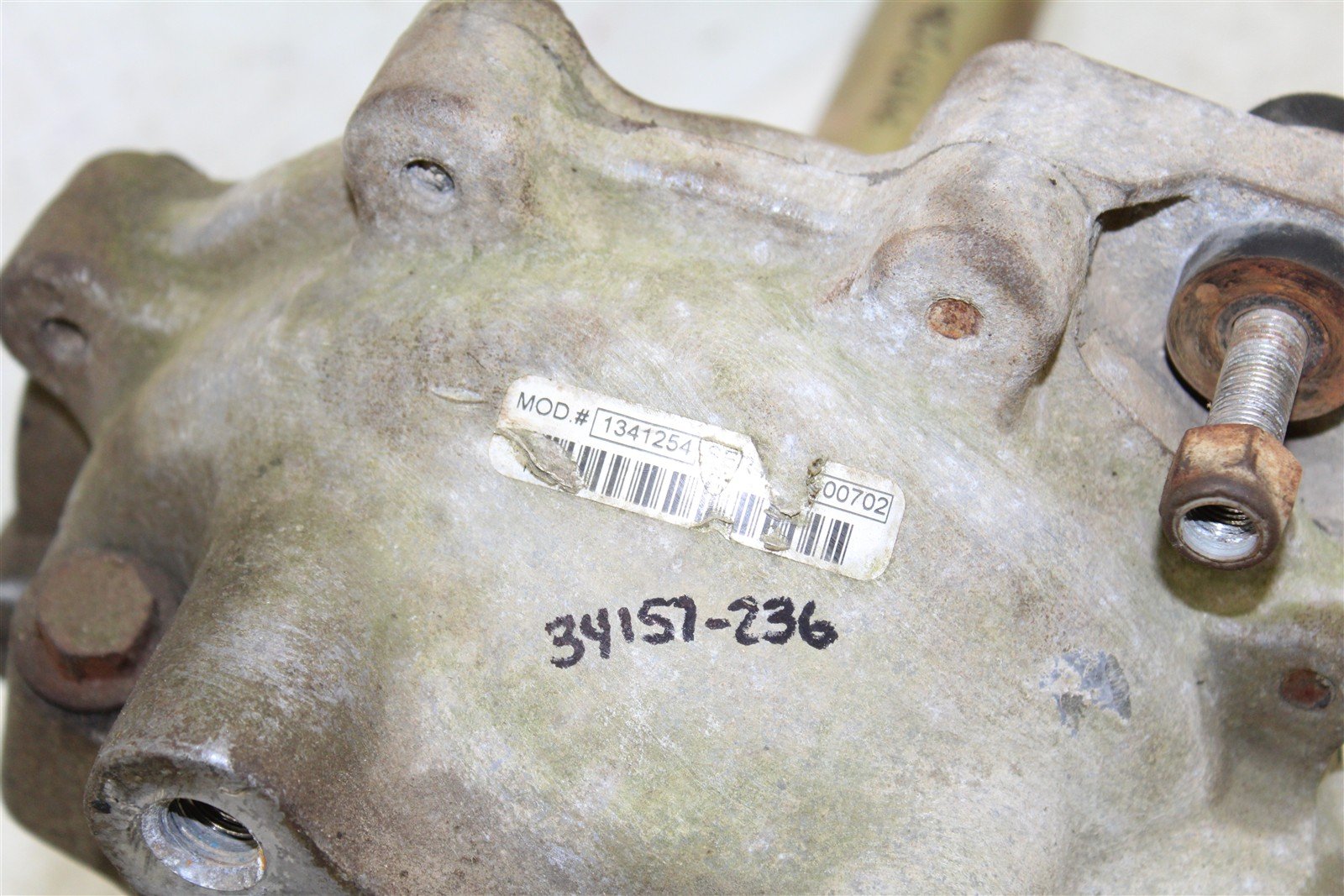1999 Polaris Magnum 500 4x4 Rear Differential w/ Drive Axle 34157