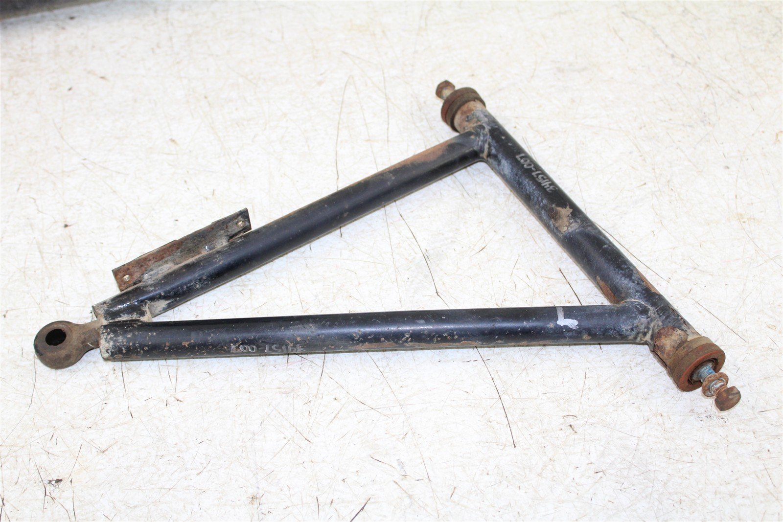 1999 Polaris Magnum 500 4x4 Front Left Control A Arm 34157
