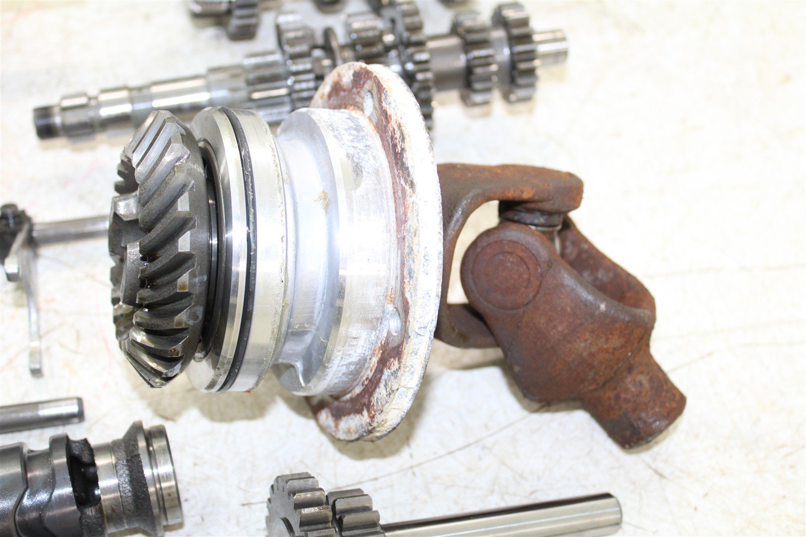 2001 Yamaha Big Bear 400 4x4 Transmission Gears Shift Shaft Forks Drum 50125