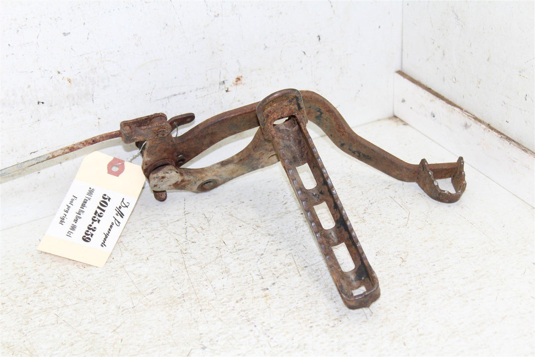 2001 Yamaha Big Bear 400 4x4 Right Foot Peg Rest w/ Rear Brake Pedal & Rod 50125