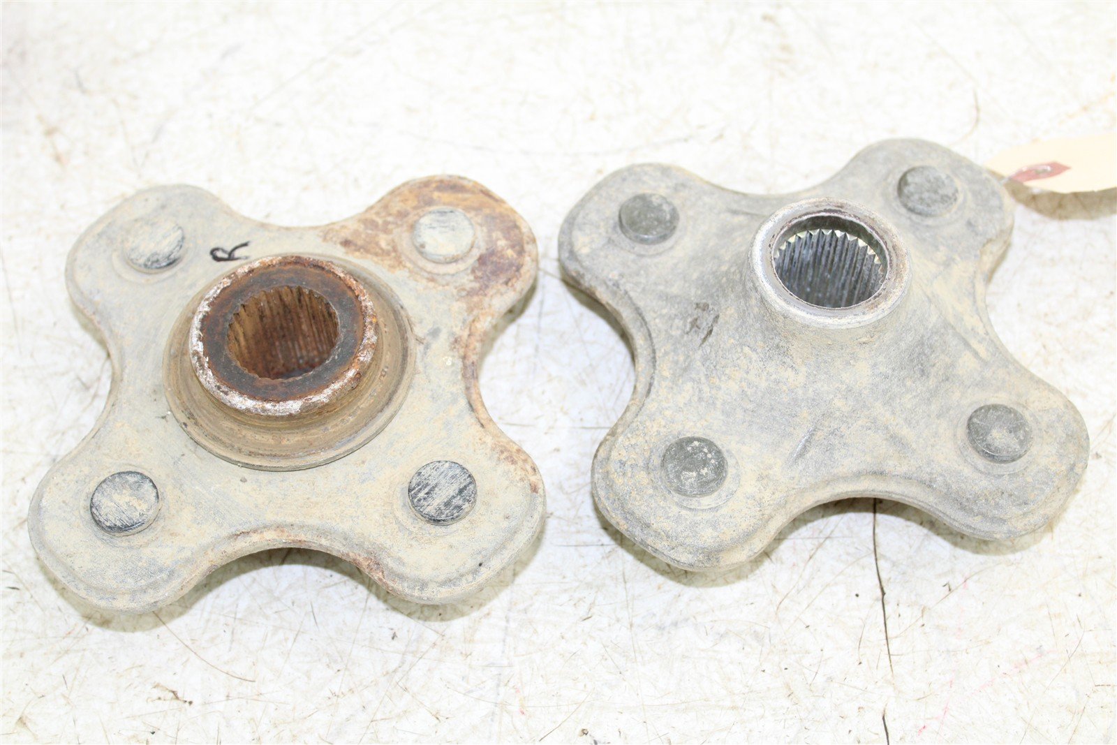 2001 Yamaha Big Bear 400 4x4 Rear Hubs Wheel Mounts 50125