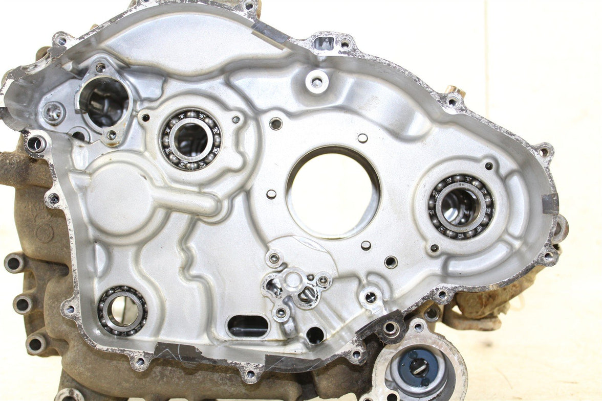 2001 Yamaha Big Bear 400 4x4 Engine Cases Crankcase Left Right 50125