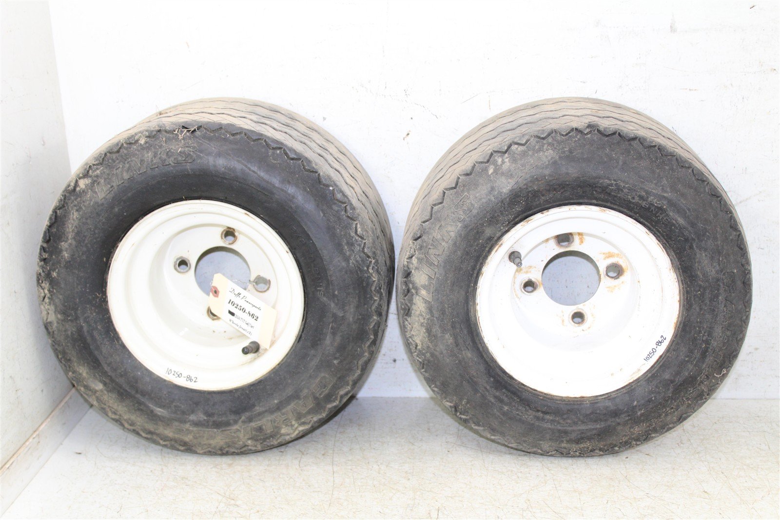 2003 EZGO TXT GAS Golf Cart Front Wheel Set Rims 10250