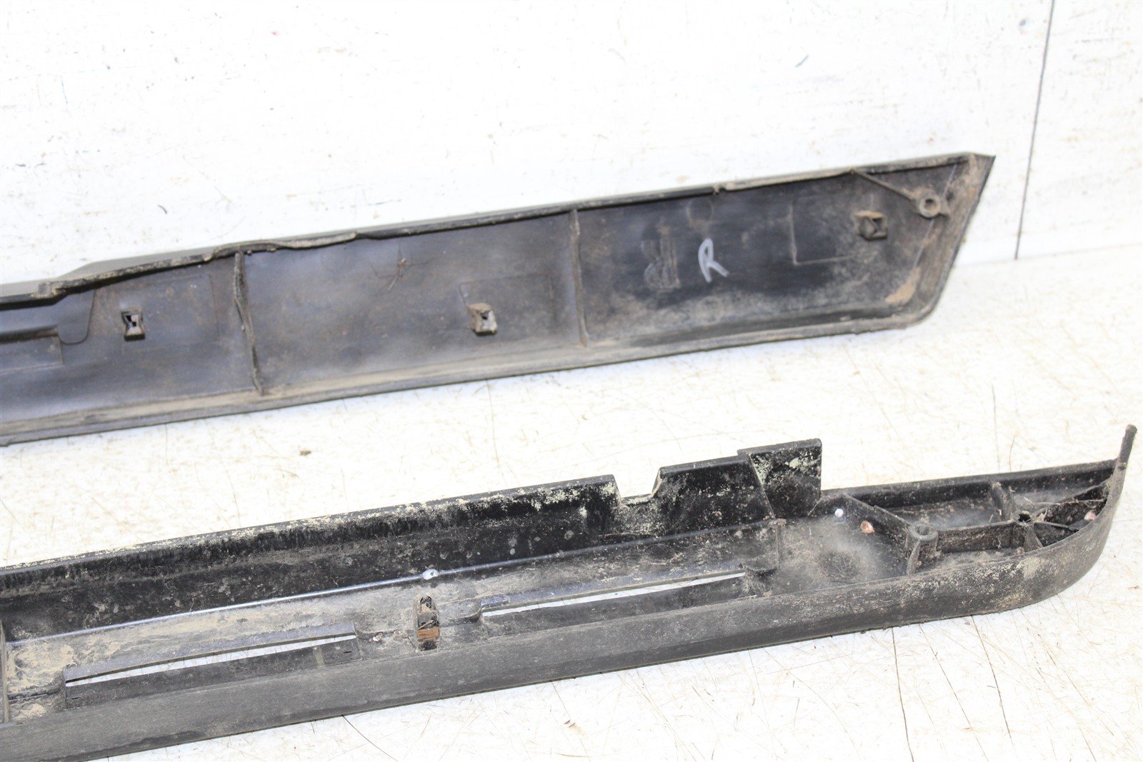 2003 EZGO TXT GAS Golf Cart Rocker Panels Plastics Left Right 10250