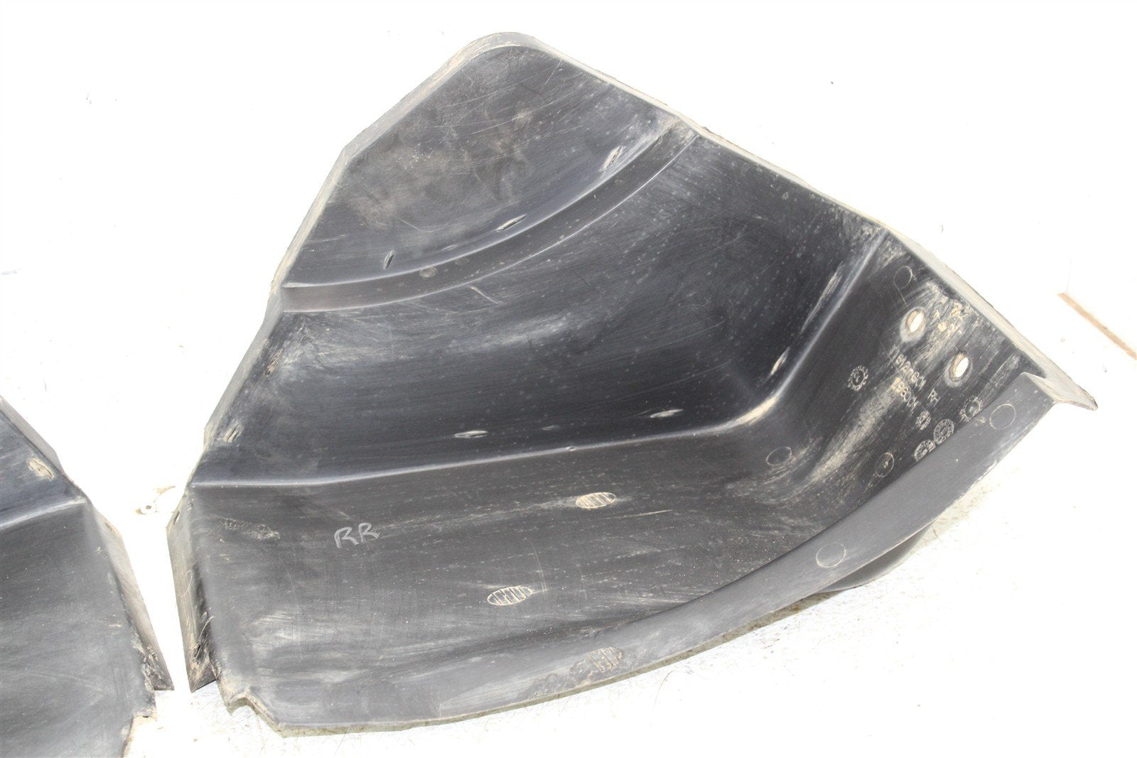 2003 EZGO TXT GAS Golf Cart Rear Inner Fender Liners Plastics Side Panels 10250