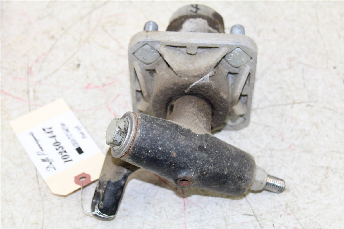 2003 EZGO TXT GAS Golf Cart Front Left Hub w/ Spindle Knuckle 10250