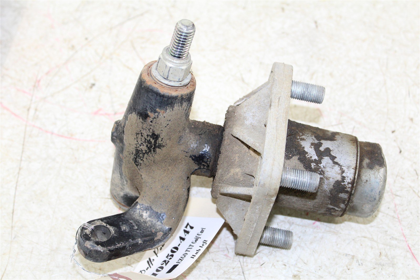 2003 EZGO TXT GAS Golf Cart Front Left Hub w/ Spindle Knuckle 10250
