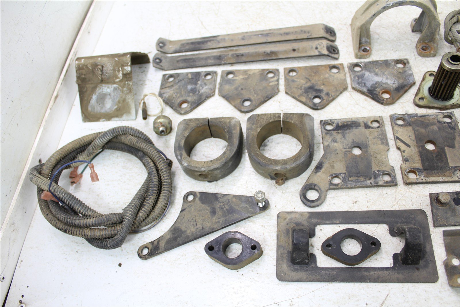 2003 EZGO TXT GAS Golf Cart Chassis Bolt Kit Hardware Bracket Wire Mount 10250