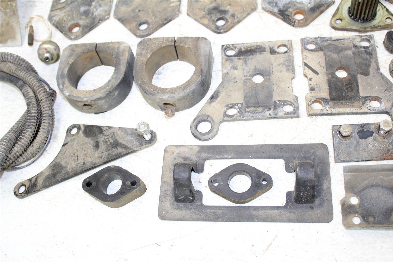 2003 EZGO TXT GAS Golf Cart Chassis Bolt Kit Hardware Bracket Wire Mount 10250