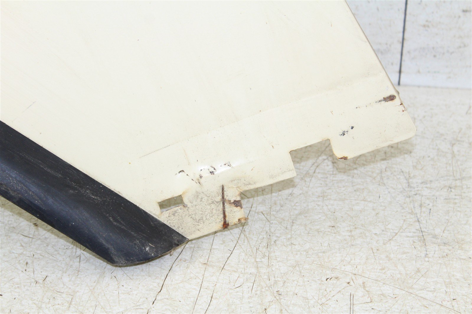 1994 EZGO Marathon GAS Golf Cart Rear Right Fender 10251