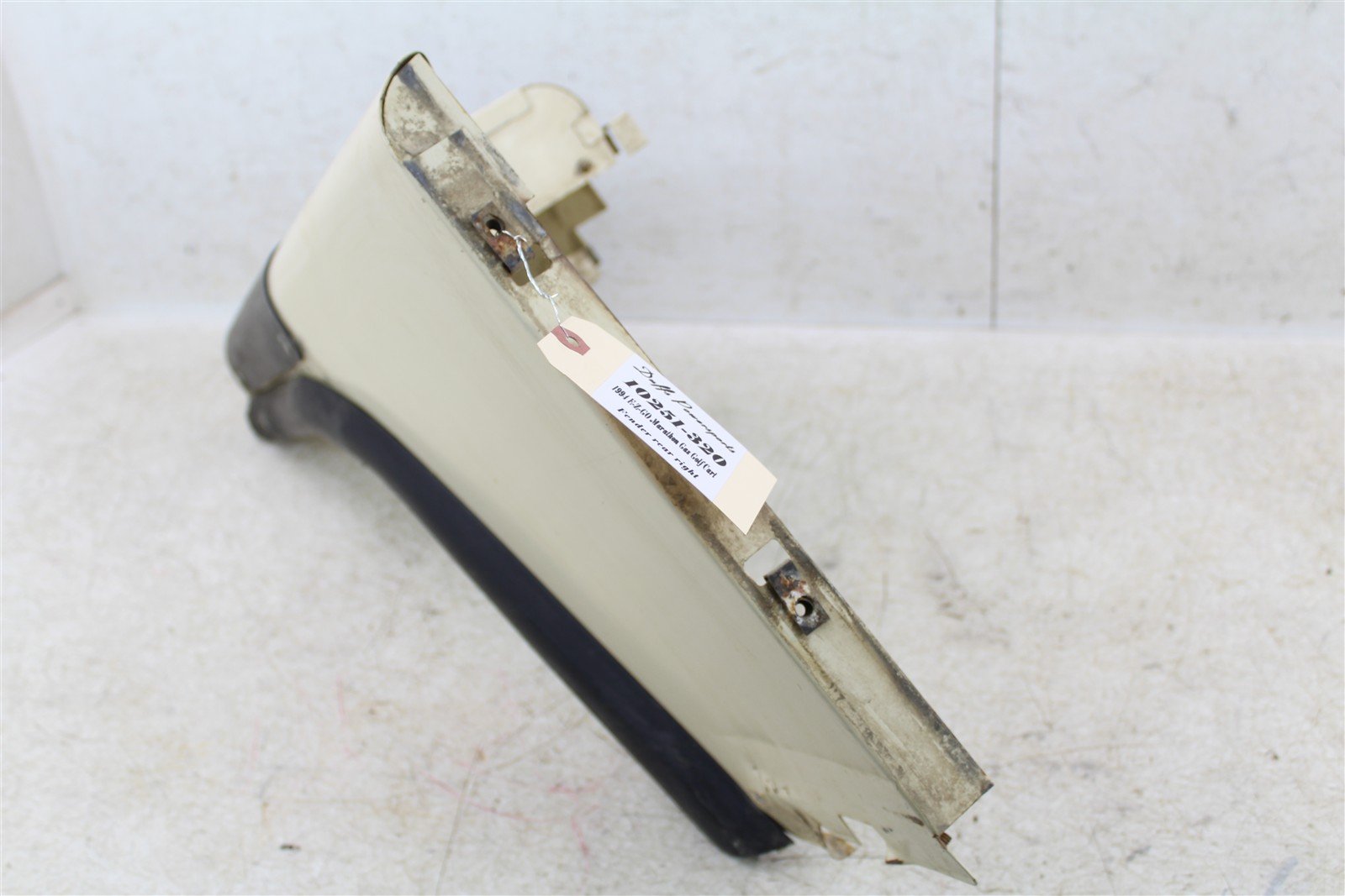 1994 EZGO Marathon GAS Golf Cart Rear Right Fender 10251