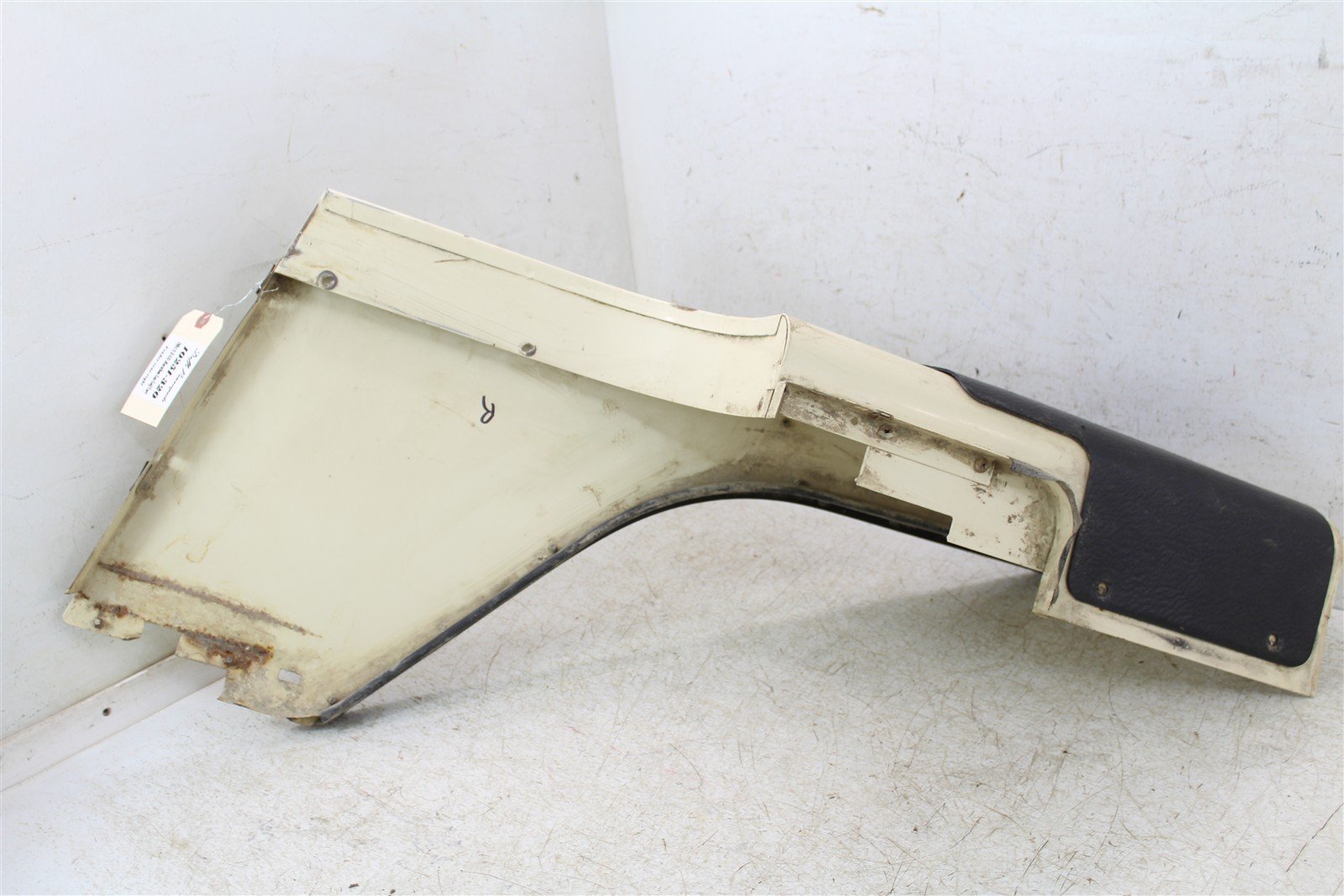 1994 EZGO Marathon GAS Golf Cart Rear Right Fender 10251