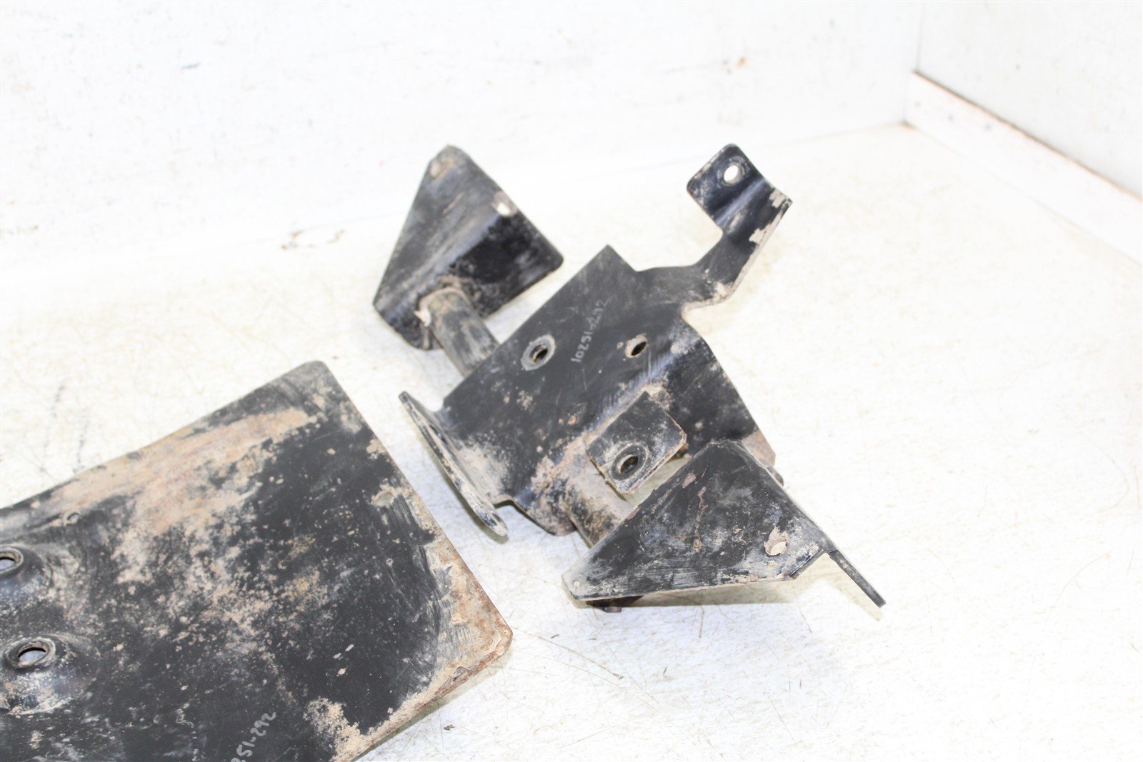 1994 EZGO Marathon GAS Golf Cart Engine Mounts Motor Brackets Skid Plate 10251