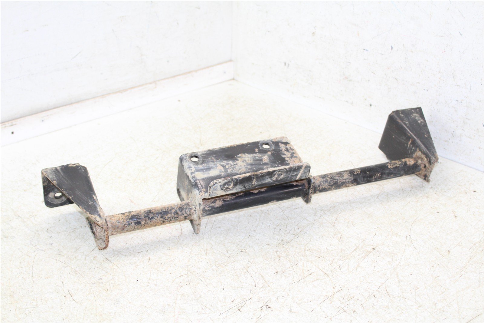 1994 EZGO Marathon GAS Golf Cart Engine Mounts Motor Brackets Skid Plate 10251