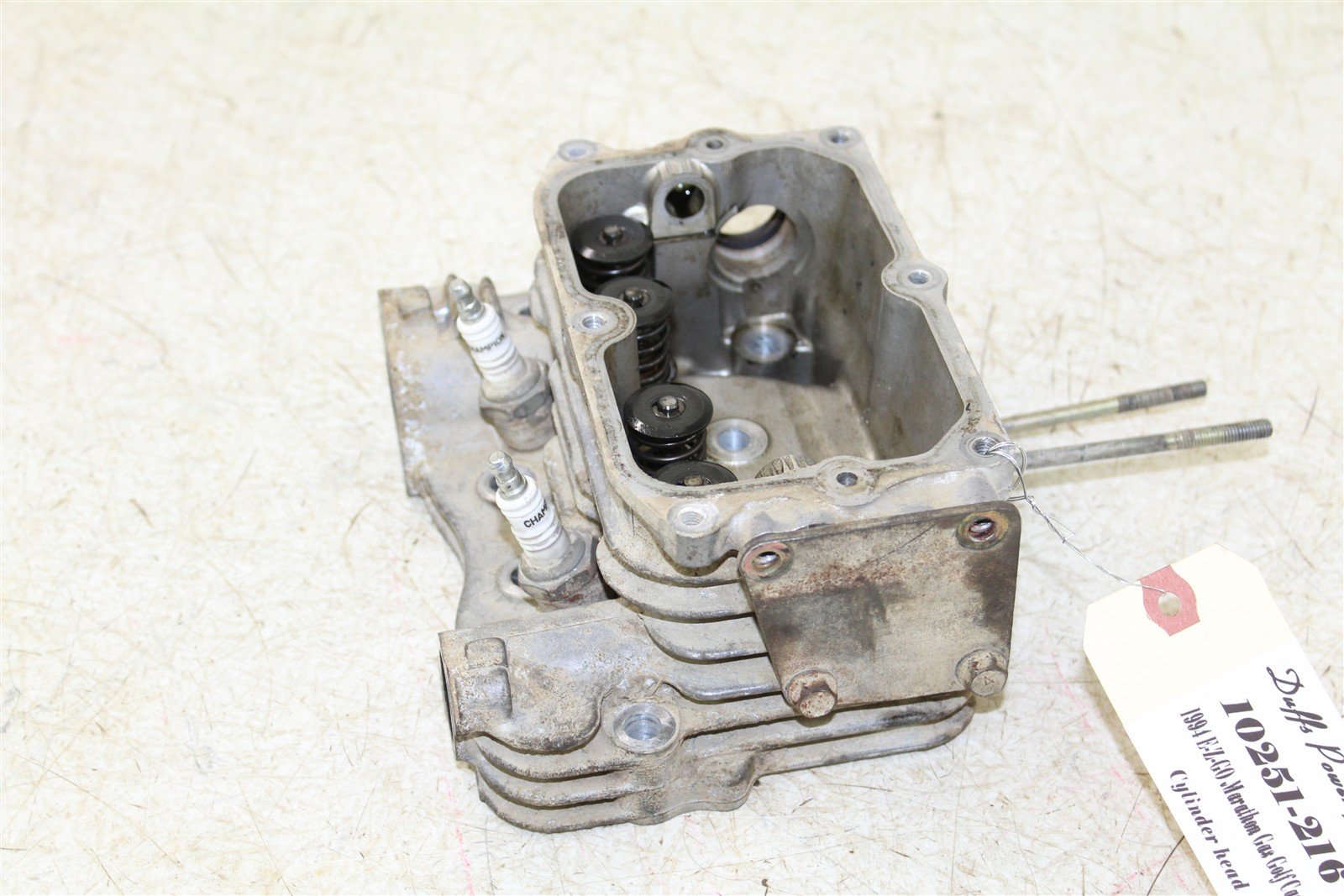 1994 EZGO Marathon GAS Golf Cart Cylinder Head Intake Exhaust 295cc 10251
