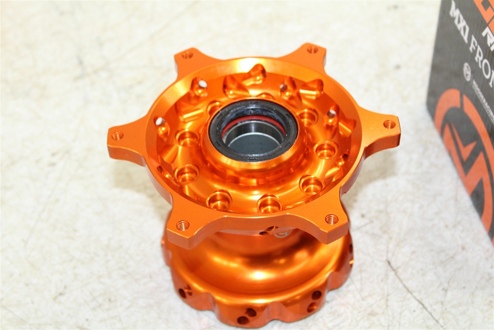 Moose Racing MX1 Front Hub Husqvarna/KTM Orange 0213-0699 NEW 881G