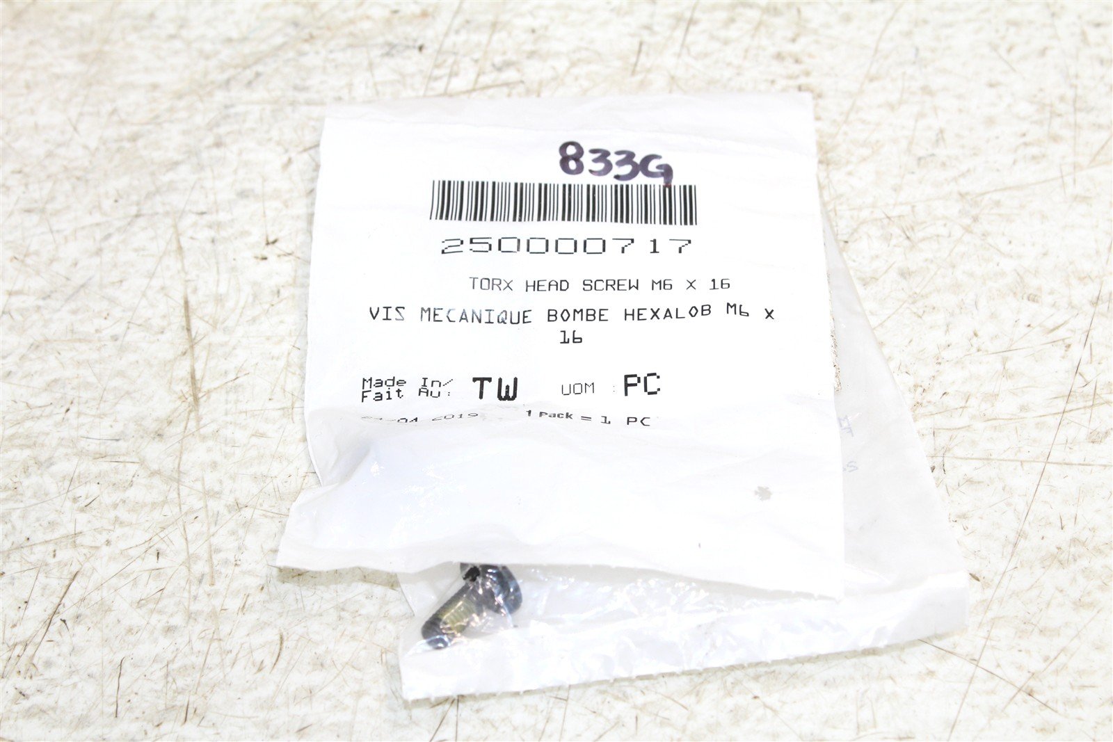 NOS Can Am BRP Packaged Torx Hex Screw Bolt QTY:2 OEM 250000717 NEW 833G