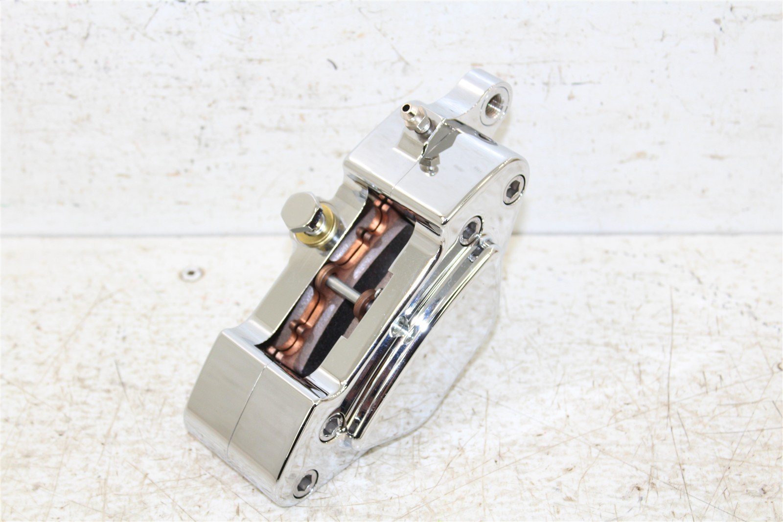 Bikers Choice Front Left Billet Chrome 4 Piston Brake Caliper 482493 Harley 822G