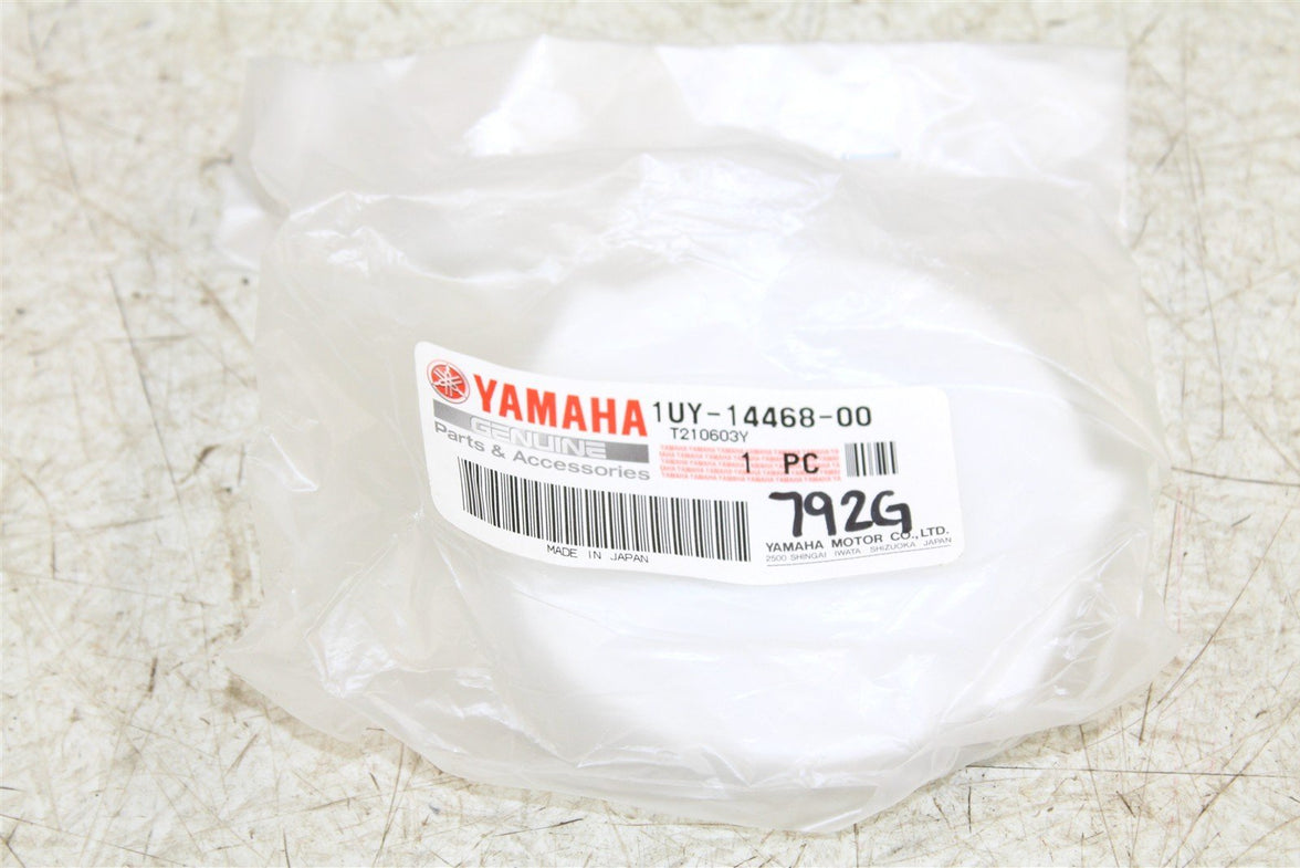 NOS Yamaha Timberwolf 250 Air Filter Cage End Cap OEM 1UY-14468-00 NEW 792G
