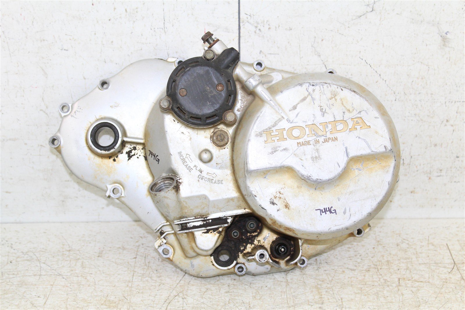 1988 Honda Fourtrax 300 4x4 Clutch Cover 744G